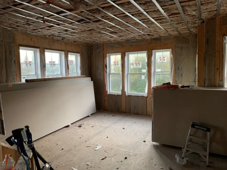 Everett: Ceilings Constructed into Ceiling